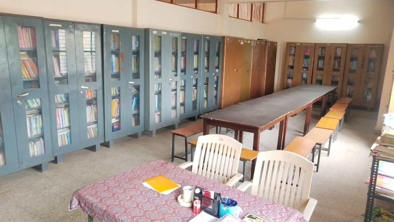 Library – ROYAL COLLEGE