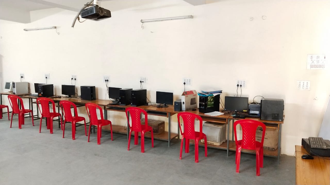 Upgrade It Lab IT Lab – ROYAL COLLEGE